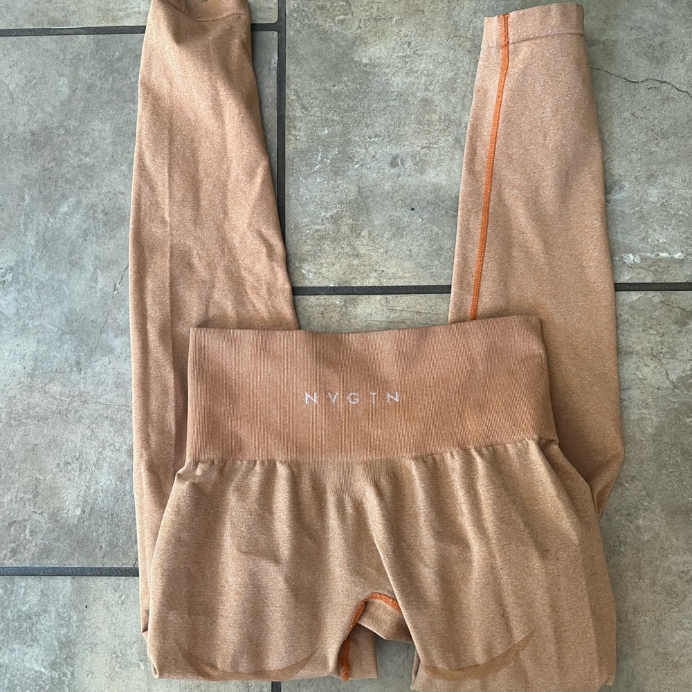 NVGTN leggings